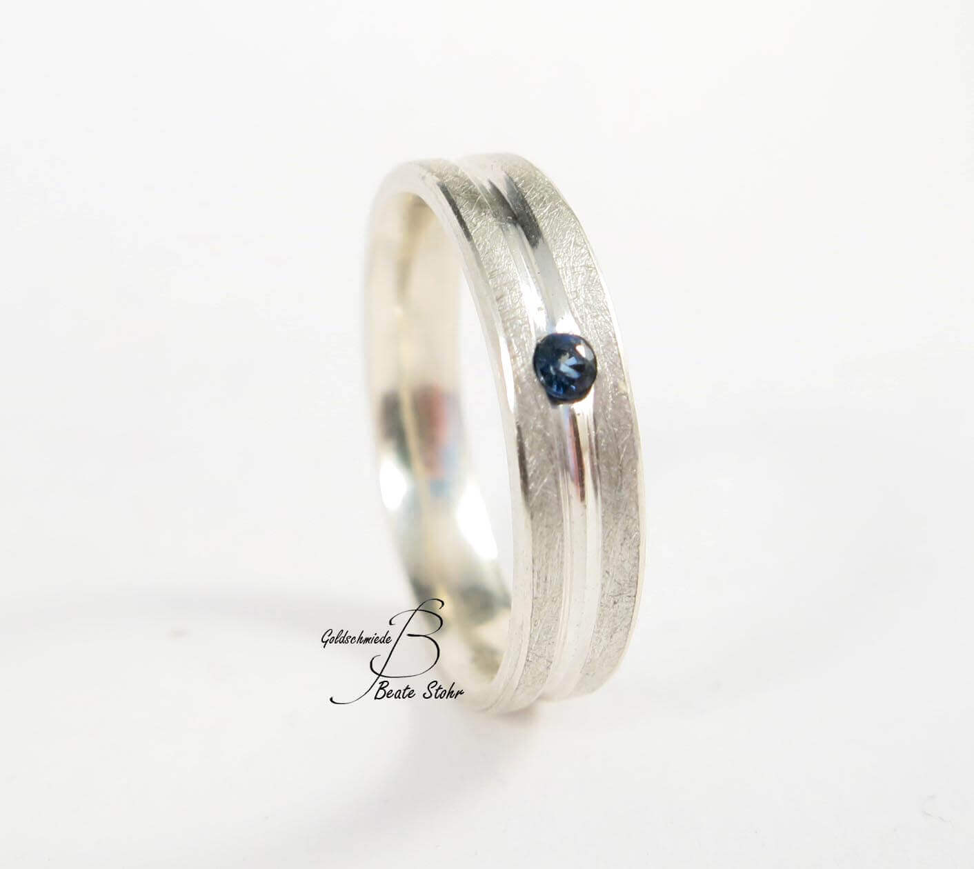 Saphir-Silberring | Saphir Ring | Traumschmuckwerkstatt Shop