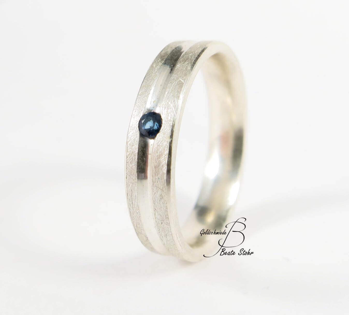 Saphir-Silberring | Saphir Ring | Traumschmuckwerkstatt Shop
