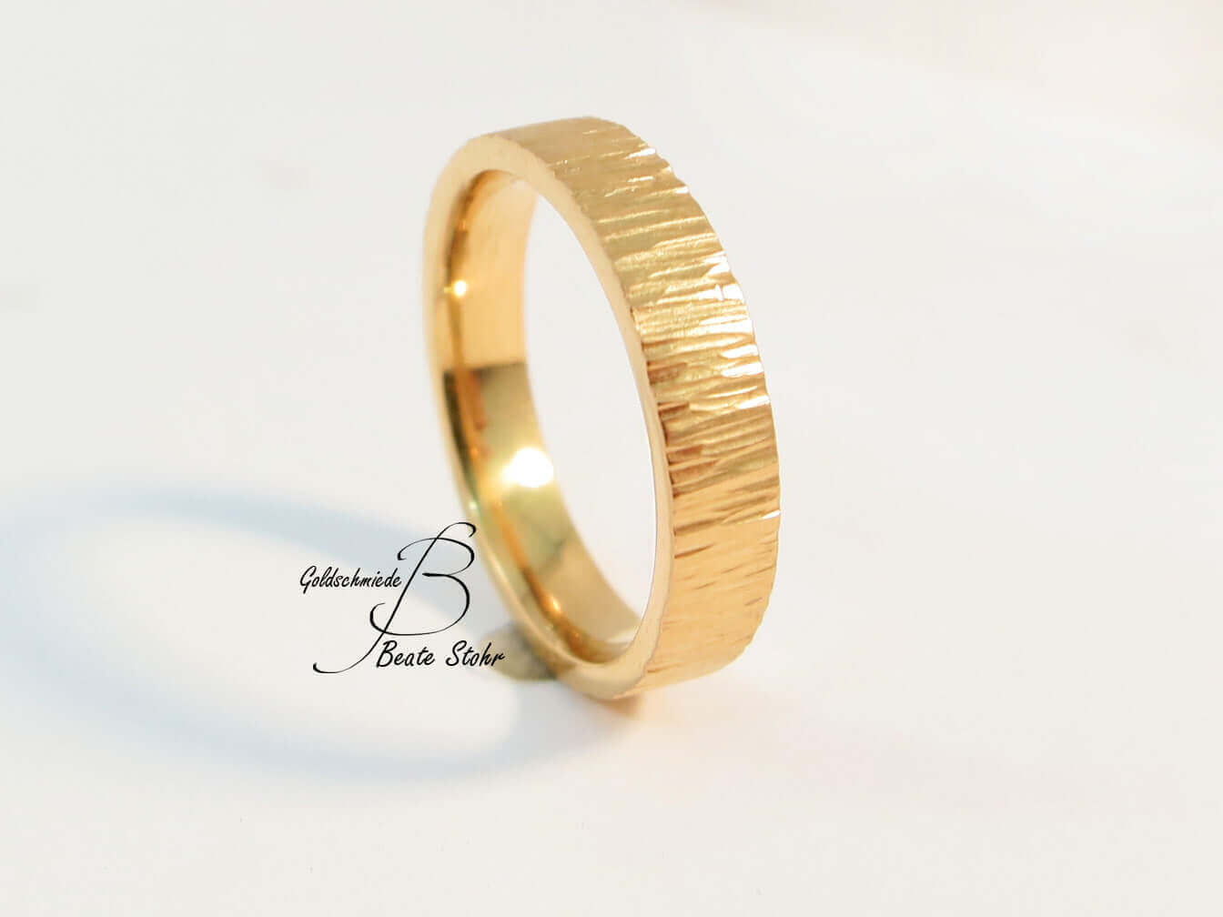 trauring-rinde-breit-rosegold-1-1