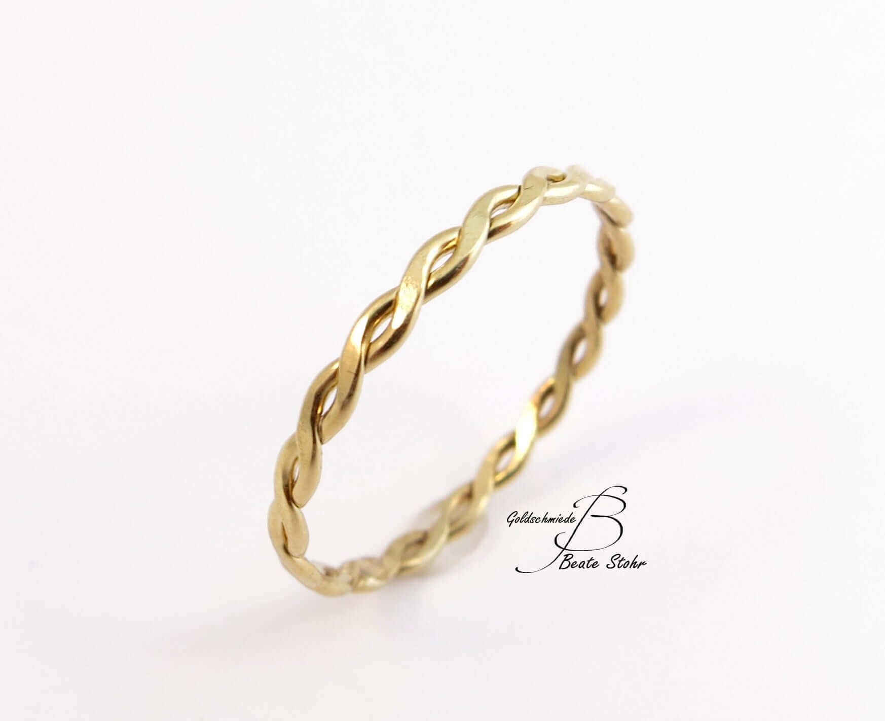 Gekordelter Gold Handarbeit Ring | Traumschmuckwerkstatt Shop