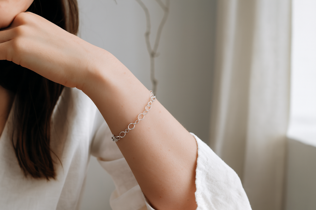 Charm Armband 925 Silber: schlicht, zeitlos, persönlich