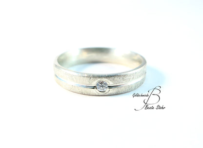 Verlobungsring Silber mit Diamant