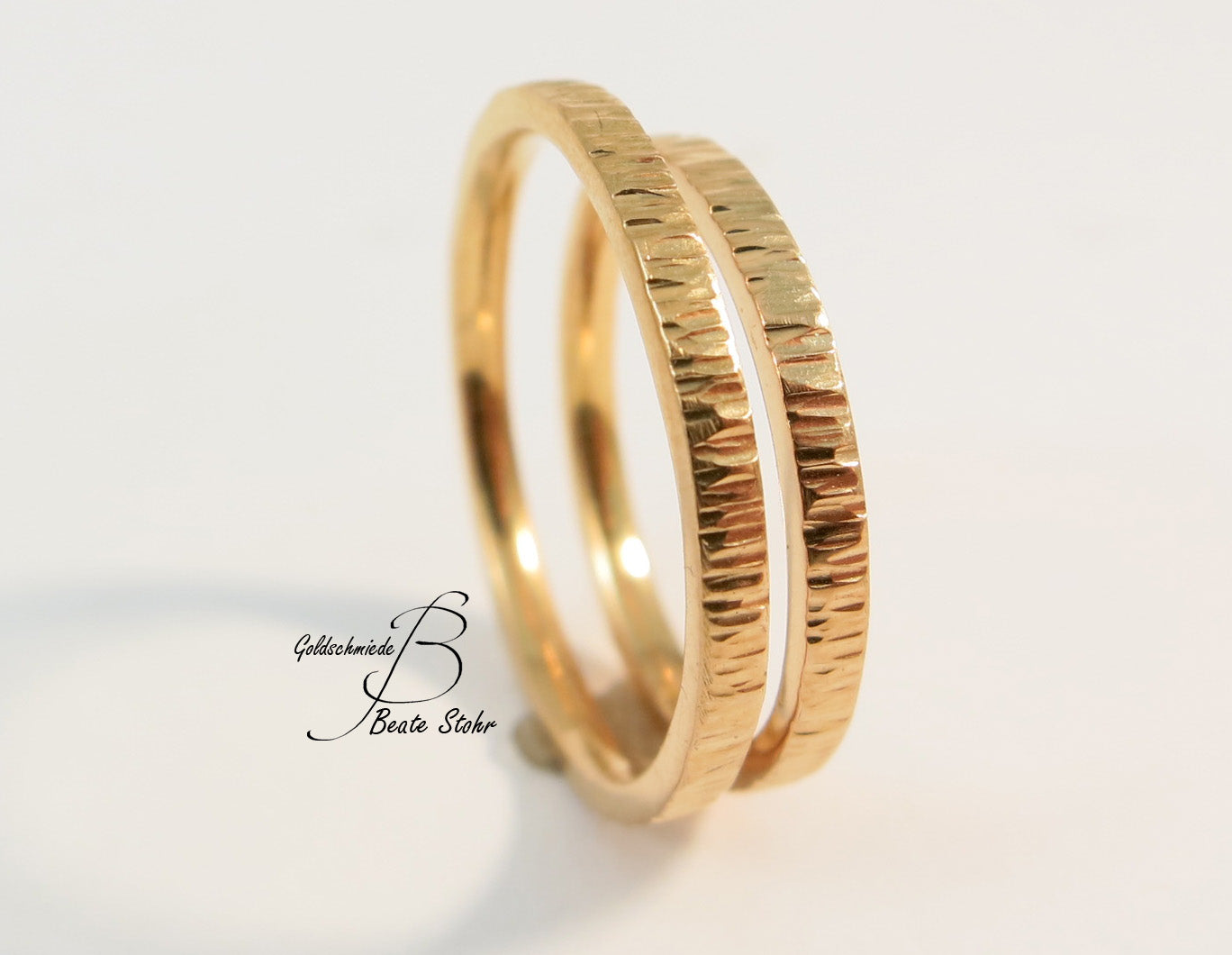 Paar Trauringe "Baumrinde" 585/- Roségold schmal