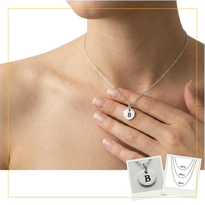 Personalisierte Kette mit Buchstaben aus 925 Silber | Initialen-Halskette